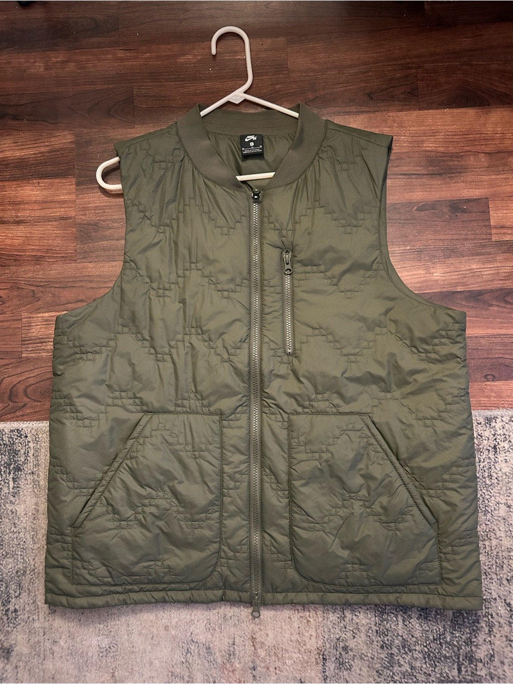 Nike Men's Olive Green Quilted Zip Vest